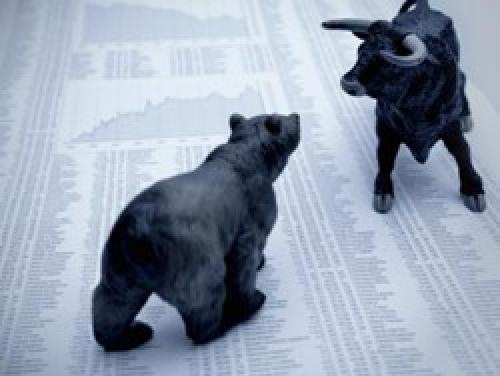 Bearish sentiment growing, investor and analyst survey finds