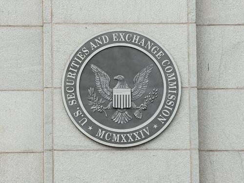 Better Markets frets SEC’s offering plan amid positive reviews
