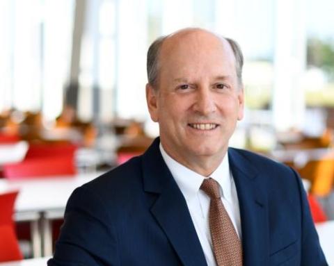 Prudential’s general counsel to retire